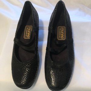 Black Munro Mary Jane Shoes NWOT